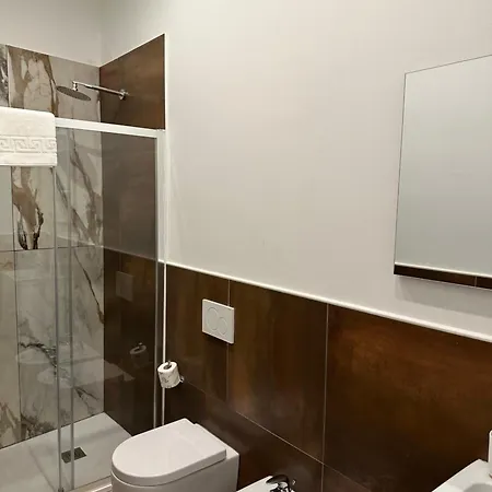 San Martino Third Floor No Lift 3* La Spezia