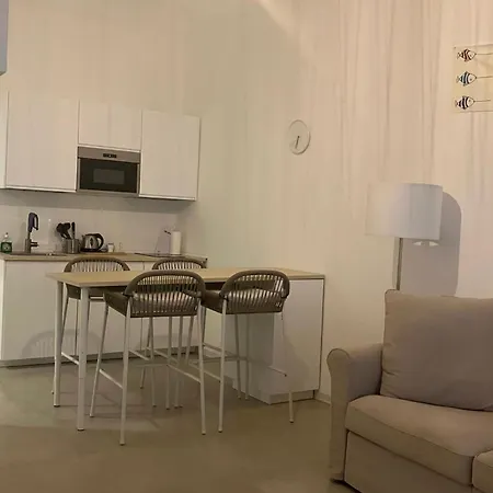 בית הארחה San Martino Third Floor No Lift לה ספציה